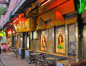 Patpong Getting Ready